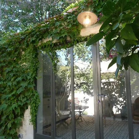 La Summer House Avec Jardin Arles