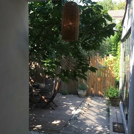 La Summer House Avec Jardin Pensionat 2*
